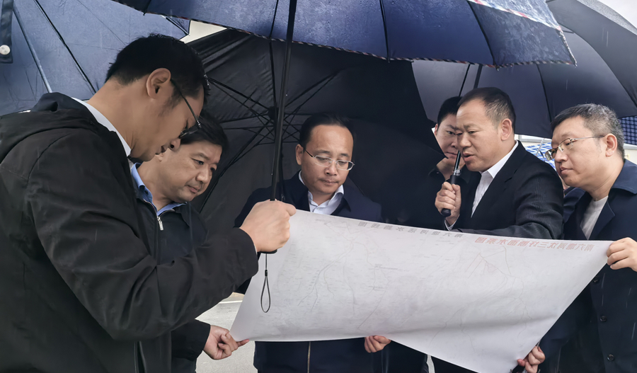 市領(lǐng)導(dǎo)調(diào)研督導(dǎo)生態(tài)環(huán)境保護(hù)工作